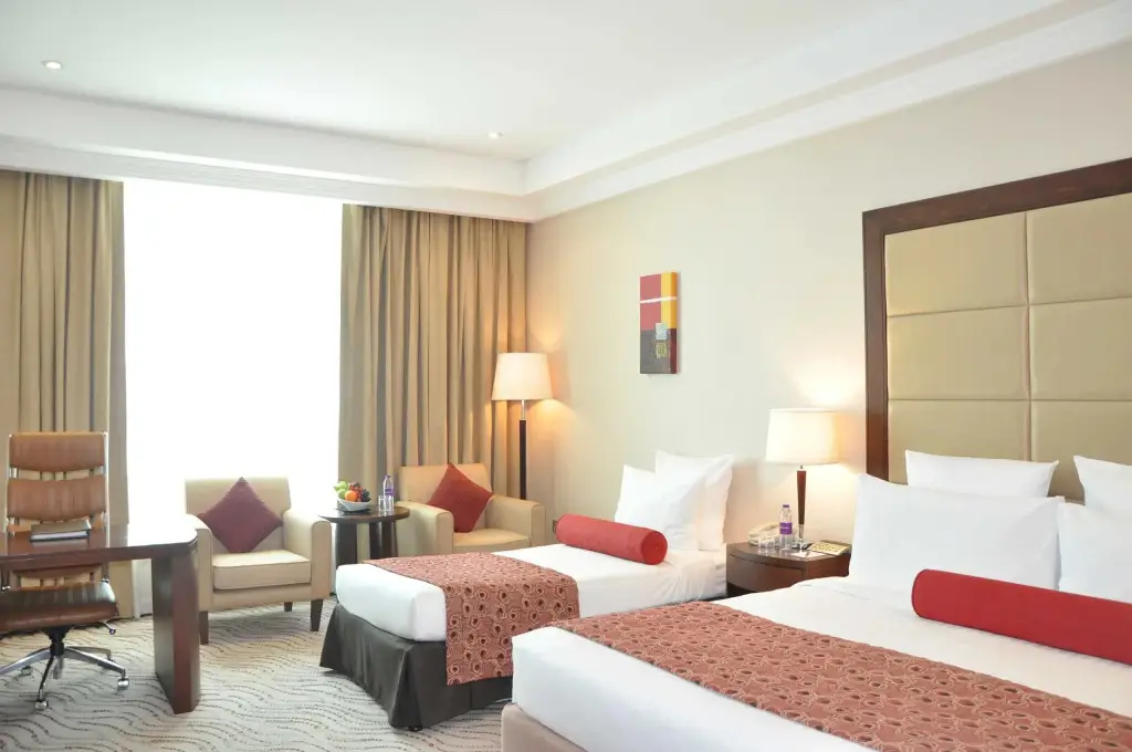 Дубай: Park Regis Kris Kin Hotel Dubai