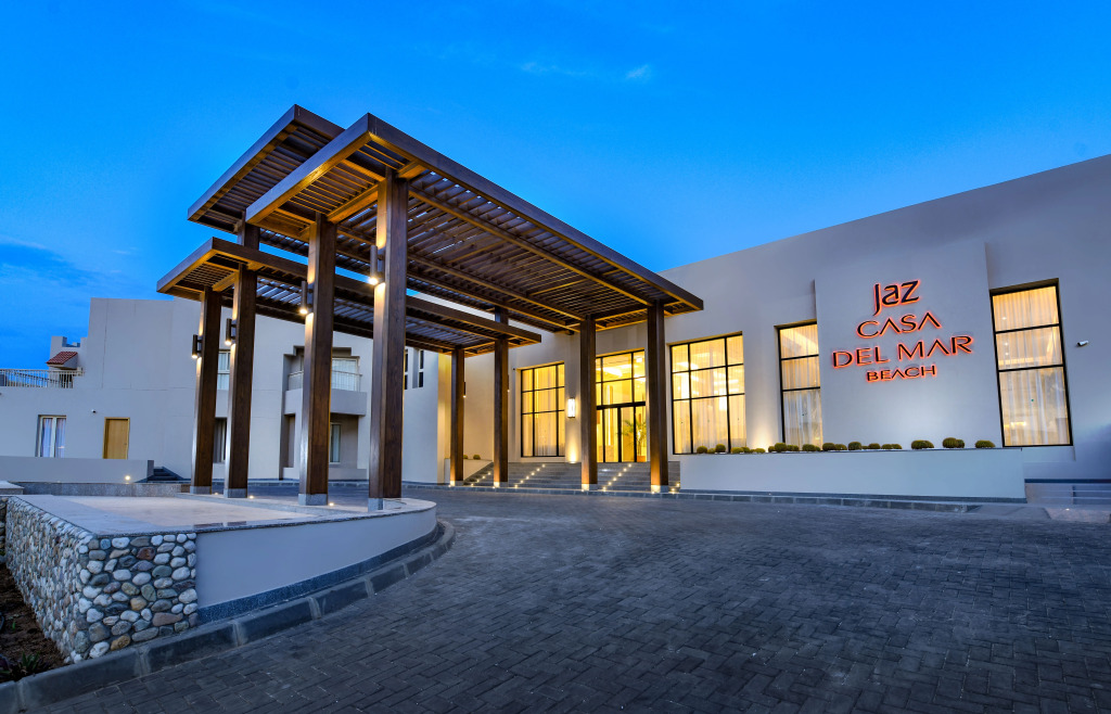 Отель JAZ Elite Casa Del Mar Beach — фото 1