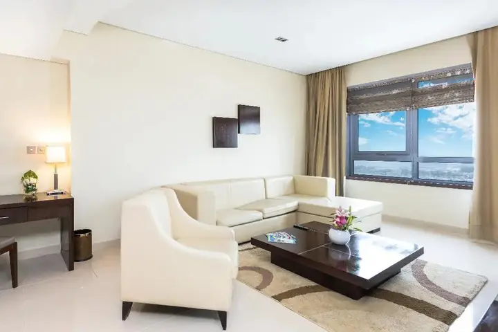 Дубай: Al Salam Grand Hotel Apartment