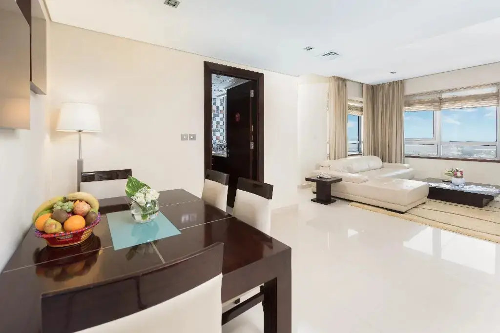 Дубай: Al Salam Grand Hotel Apartment