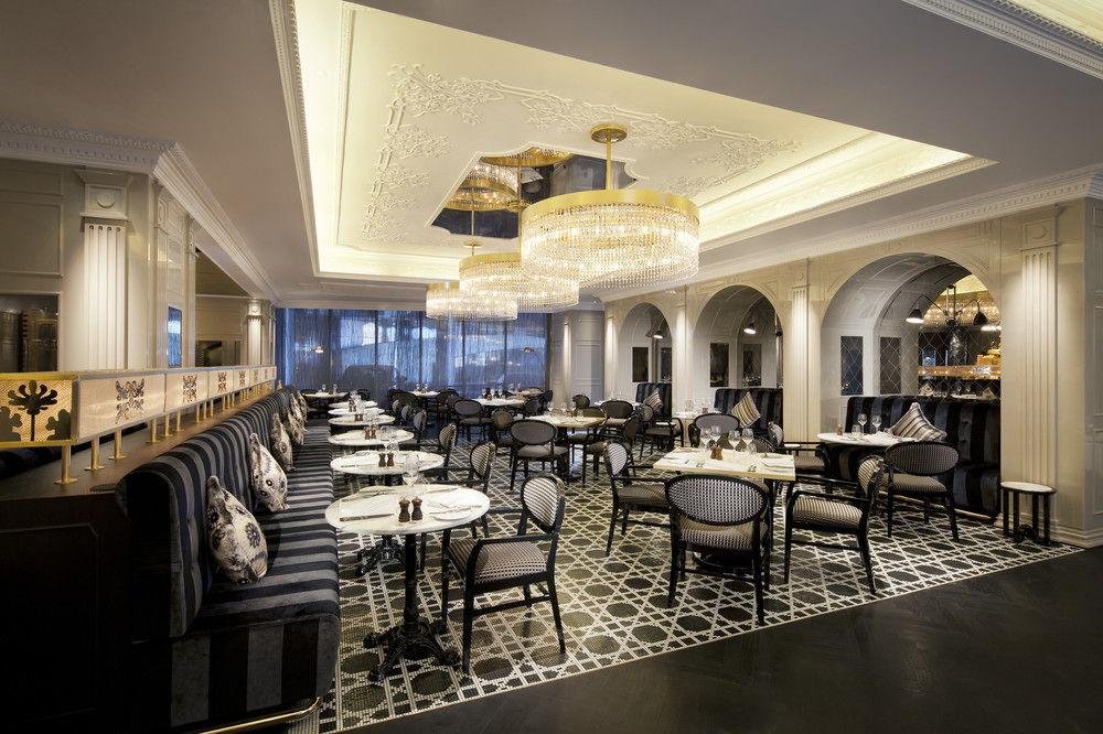 Абу-Даби: Conrad By Hilton Abu Dhabi Etihad Towers