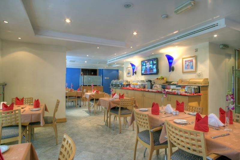 Al Diar Palm Hotel Apartments — фото 1
