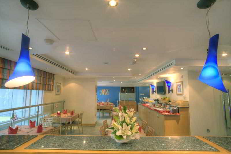 Абу-Даби: Al Nakheel Hotel Apartments