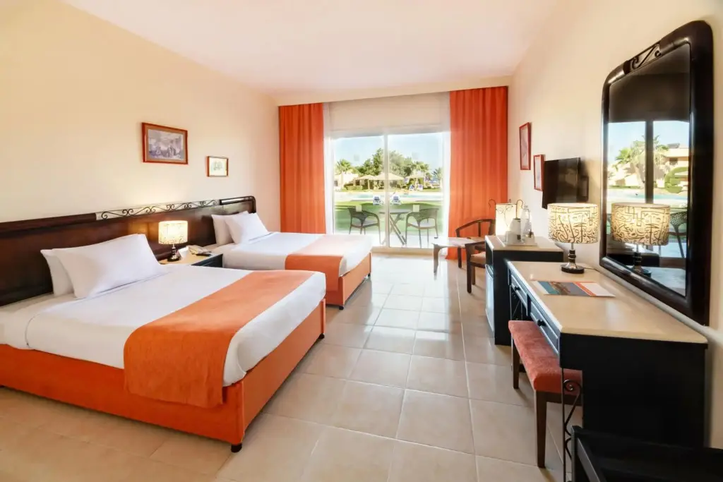 Рас Банас: Отель Wadi Lahmy Azur Resort