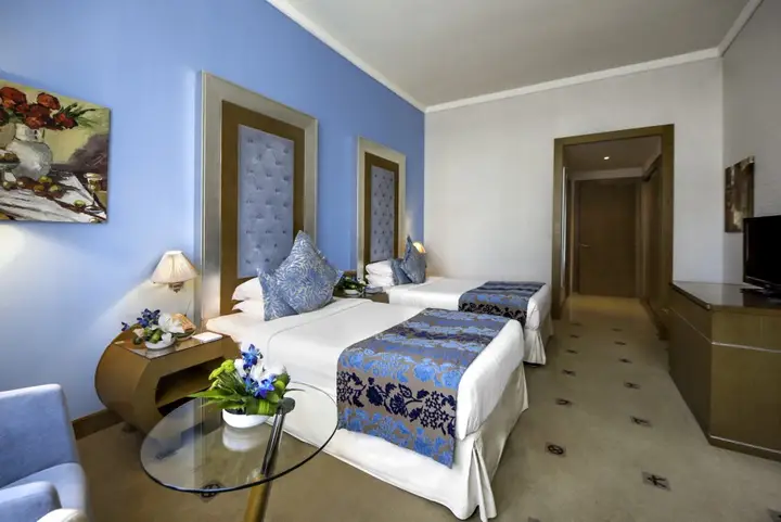 Дубай: Marina Byblos Hotel