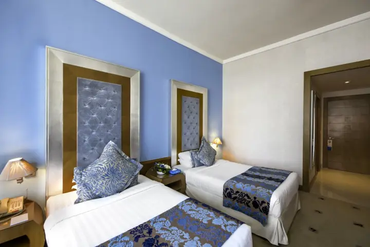 Дубай: Marina Byblos Hotel