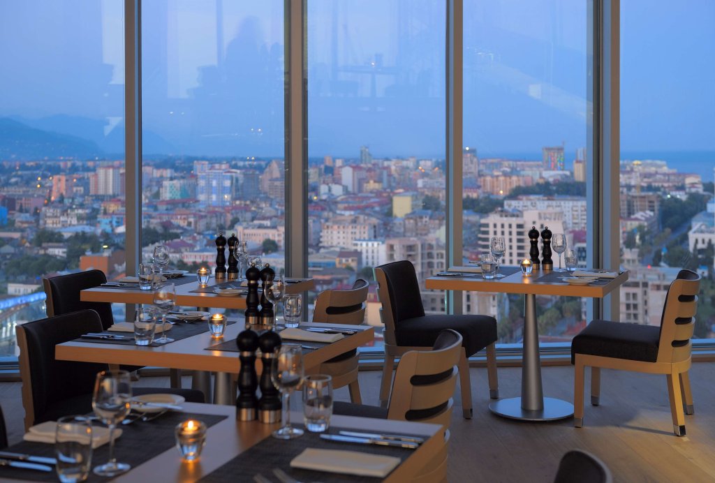 Батуми: Radisson Blu Hotel Батуми