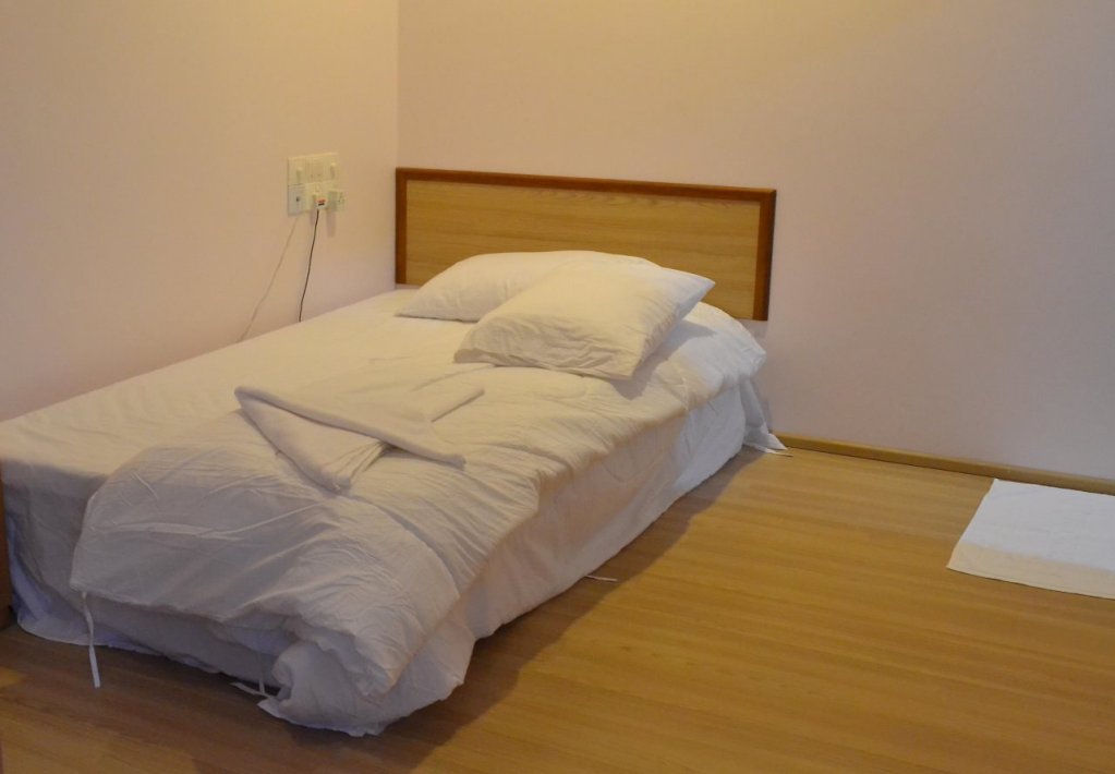 Расду: Rasdhoo Coralville