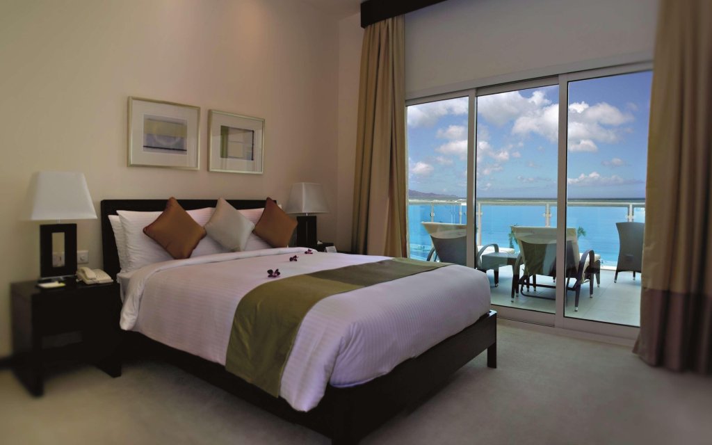 Дибба: Отель Radisson Blu Resort Fujairah