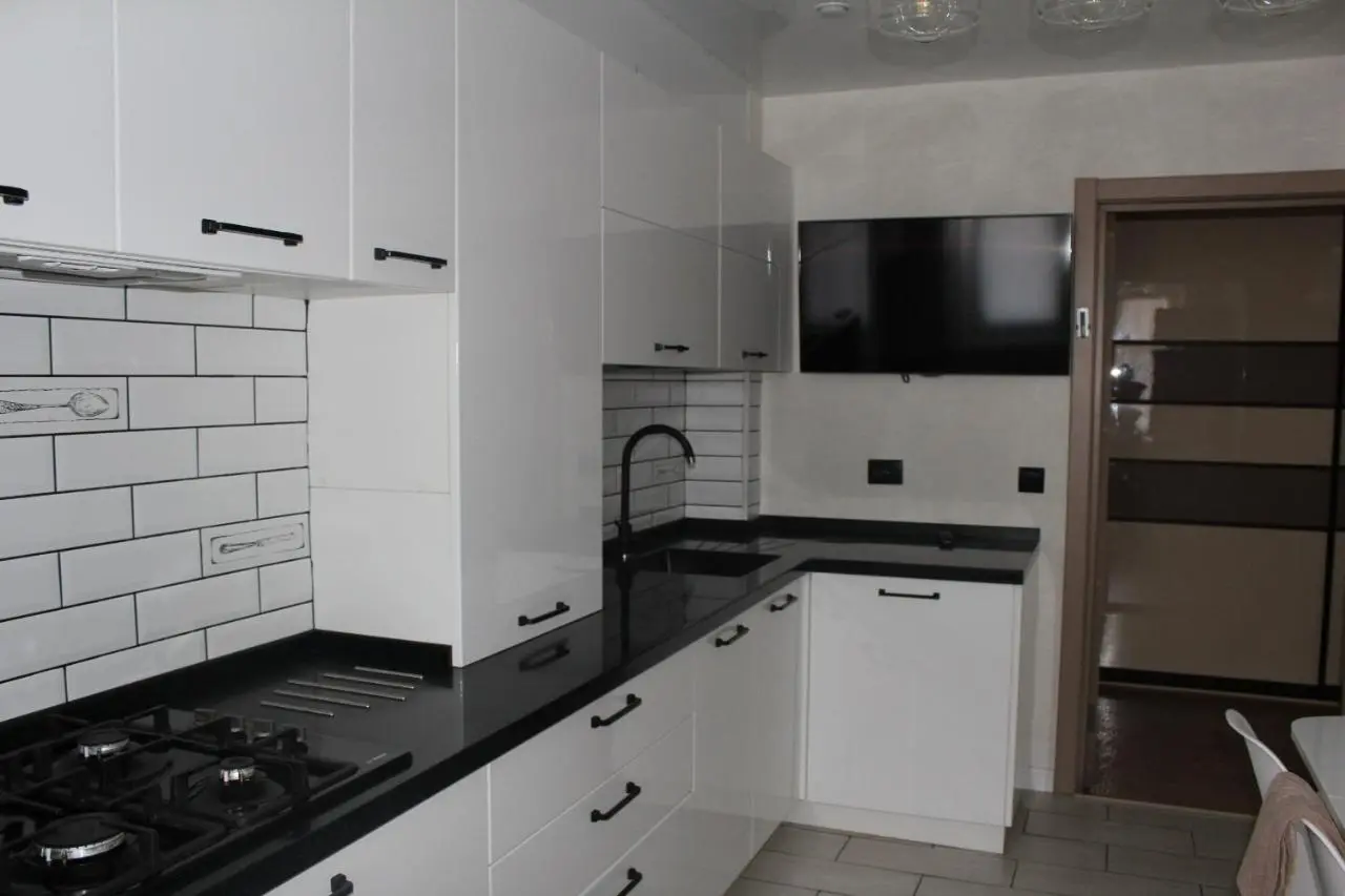 Екатеринбург: Apartments European 2 комнатная квартира
