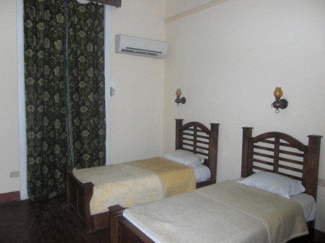 Каир: Gresham Hostel