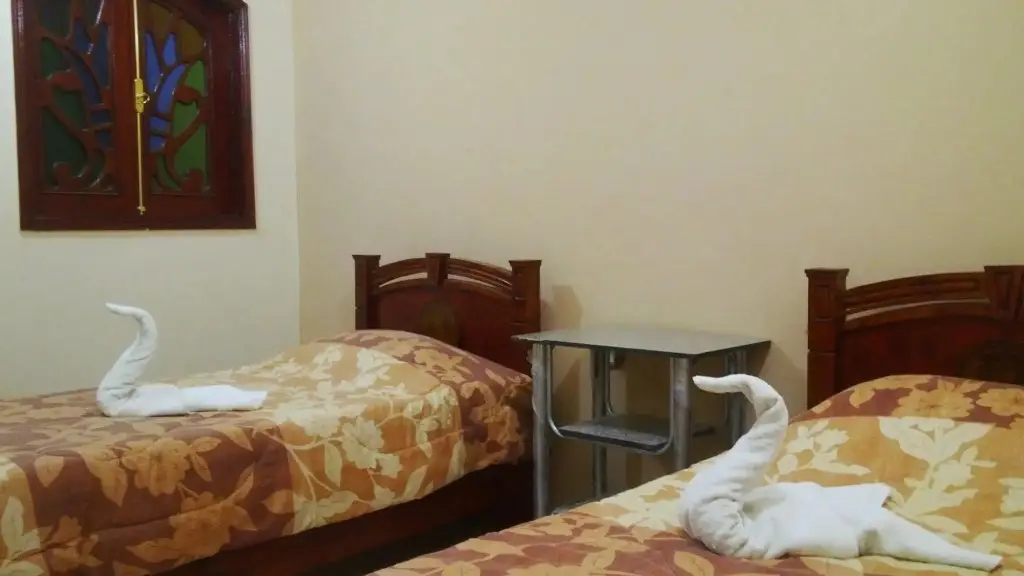 Луксор: Pyramids Luxor Hotel