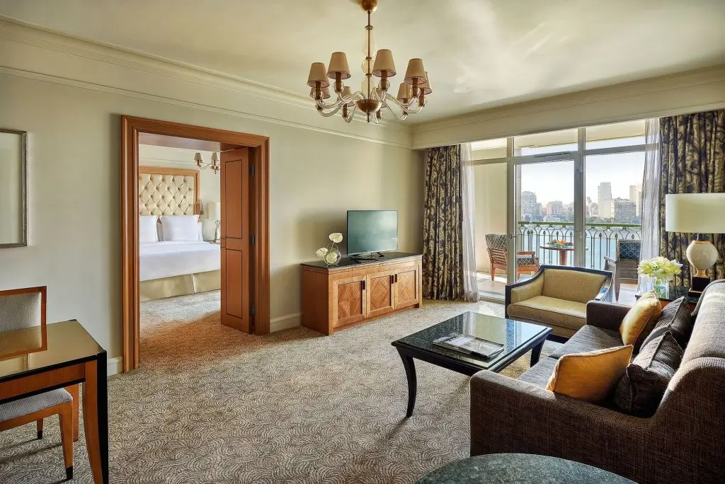 Каир: Four Seasons Hotel Cairo at Nile Plaza