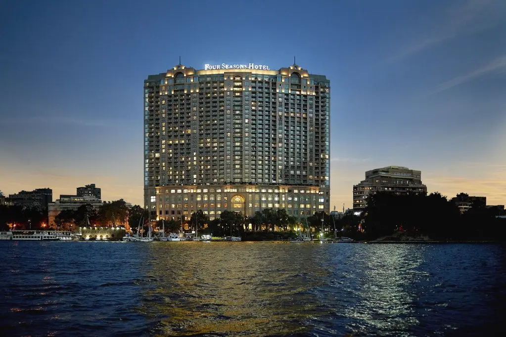 Каир: Four Seasons Hotel Cairo at Nile Plaza