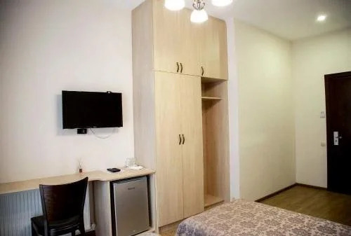 Тбилиси: Hotel Feri