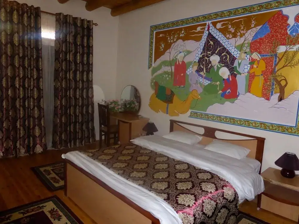 Бухара: hotel hovli poyon