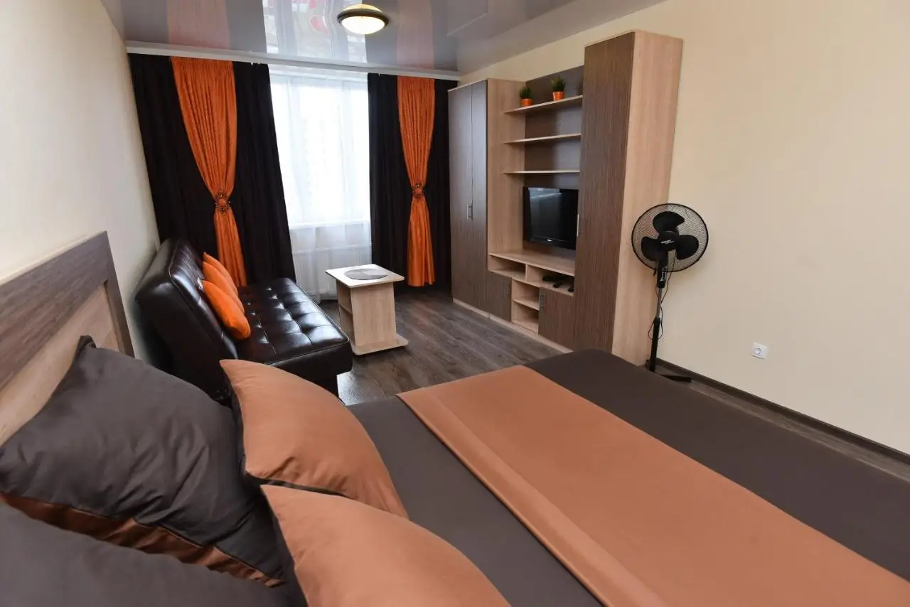 Екатеринбург: Apartments Аlexandria on Zavodskaya 75
