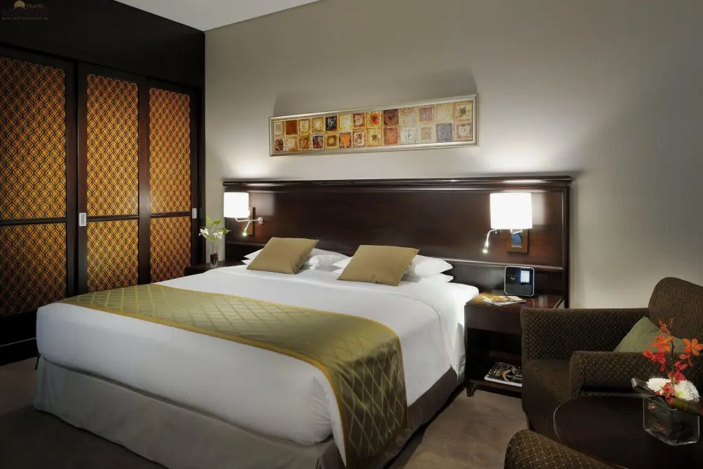 Дубай: Crowne Plaza Dubai Jumeirah an IHG Hotel
