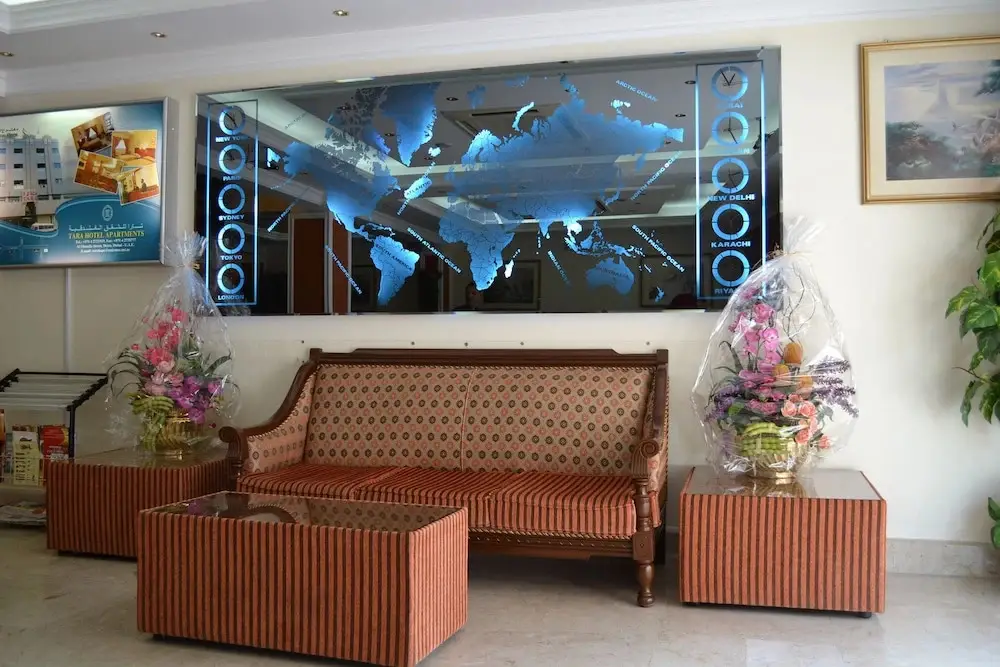 Дубай: Tara Hotel