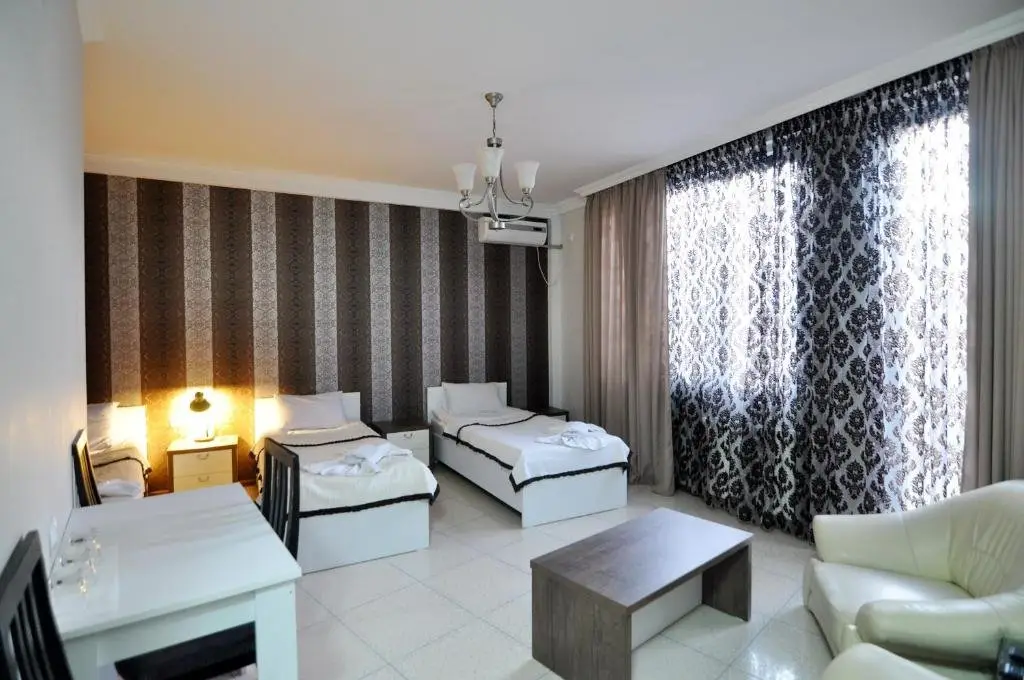 Тбилиси: Отель Renaissance Hotel Tbilisi