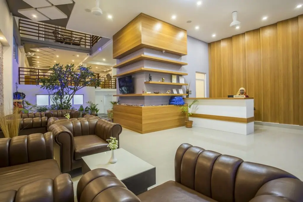 Маафуши (Атолл Каафу): Отель Kuredhi Beach Inn