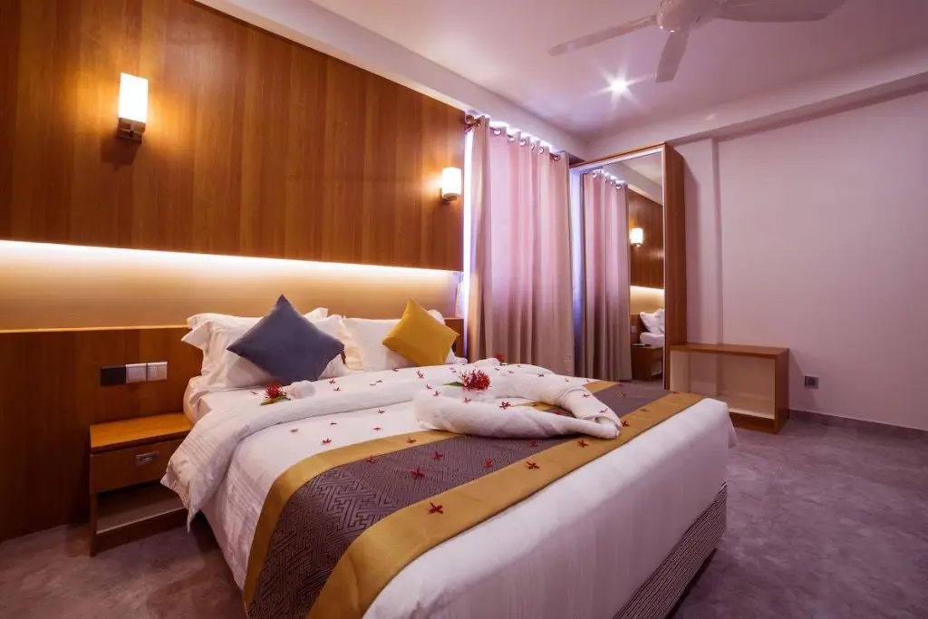 Маафуши (Атолл Каафу): Отель Kuredhi Beach Inn