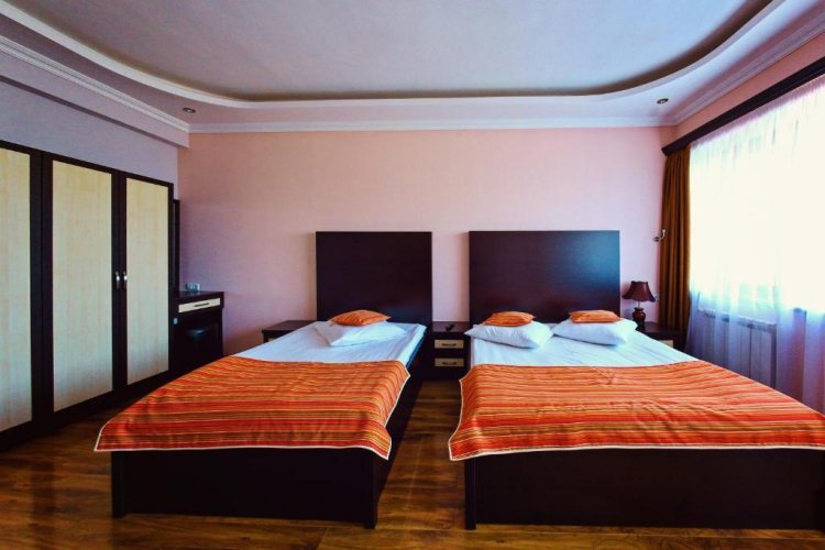 Анкаван: Ani Resort