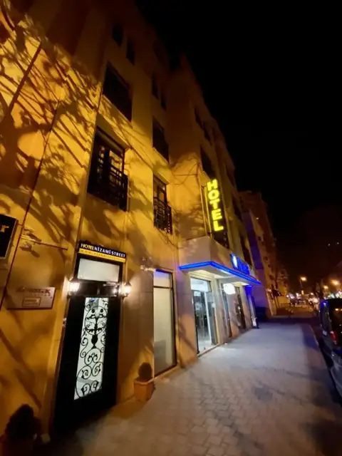Hotel Nizami Street — фото 1