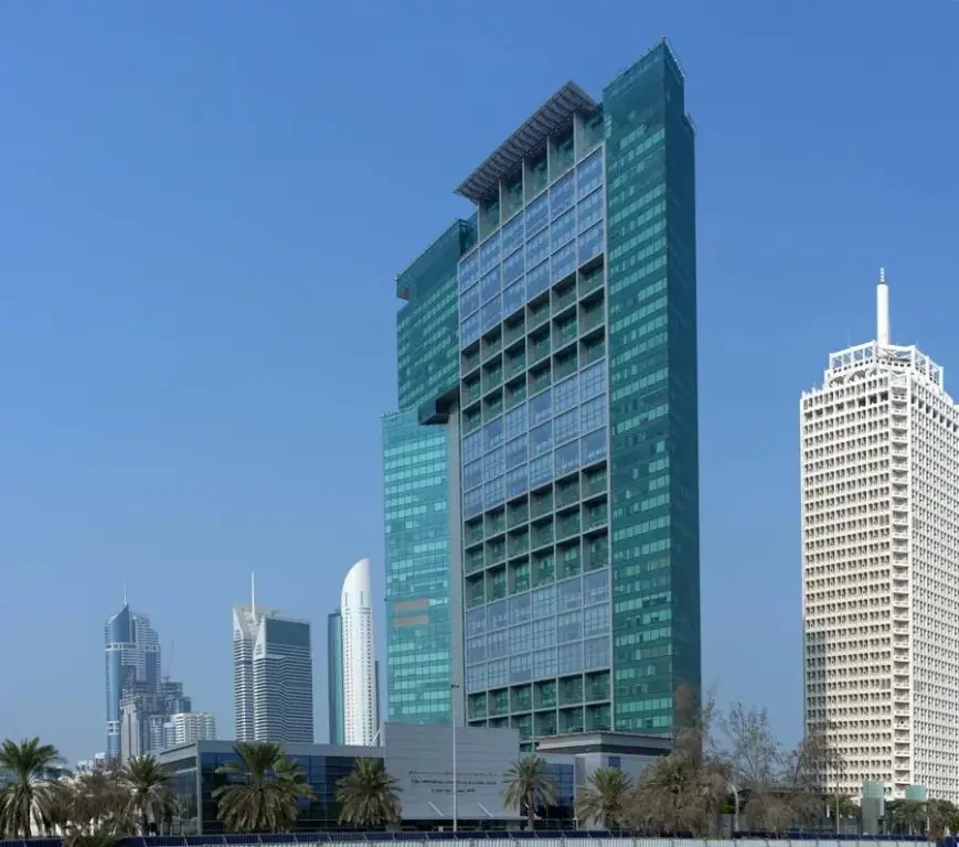 Jumeirah Living - World Trade Centre — фото 1