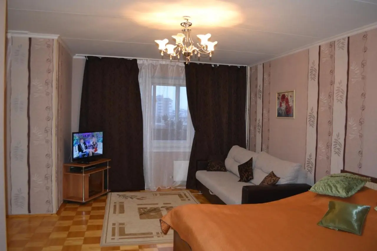 Екатеринбург: Alyans Apartment on Shvartsa