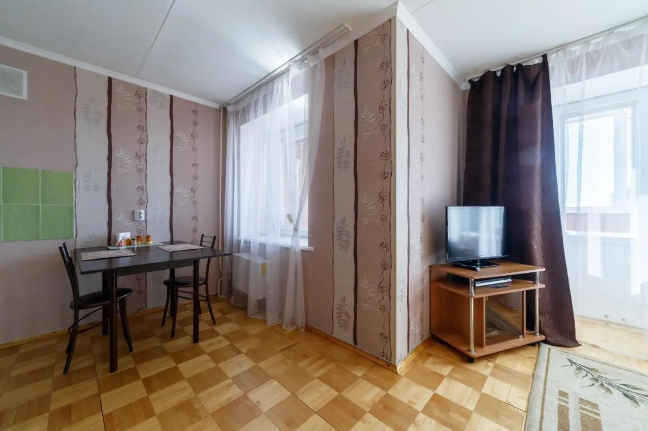 Екатеринбург: Alyans Apartment on Shvartsa