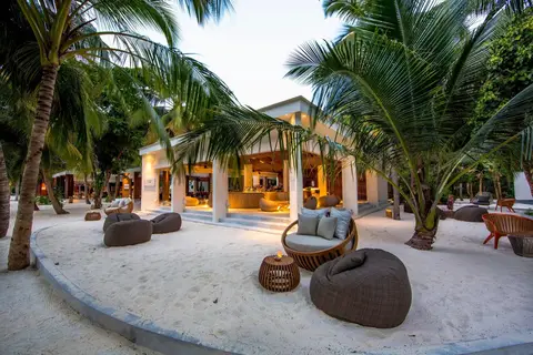 Курорт Amilla Maldives — фото 1