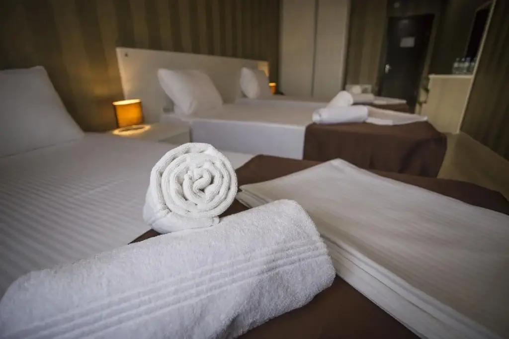 Батуми: Hotel & Cafe Batus