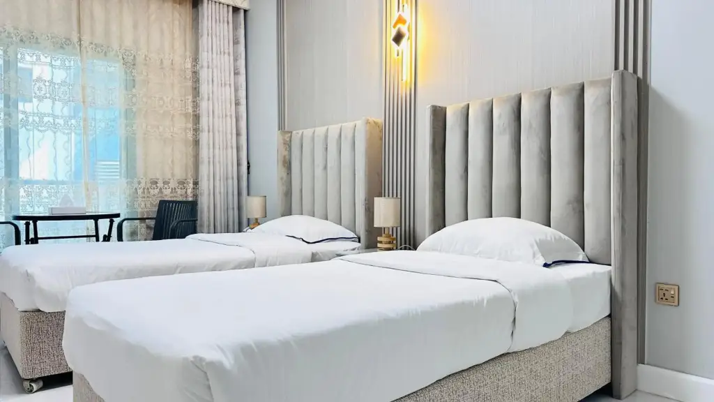 Дубай: San Marino Hotel