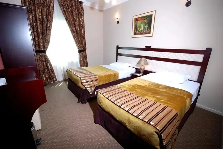 Шарджа: Al Bustan Hotel