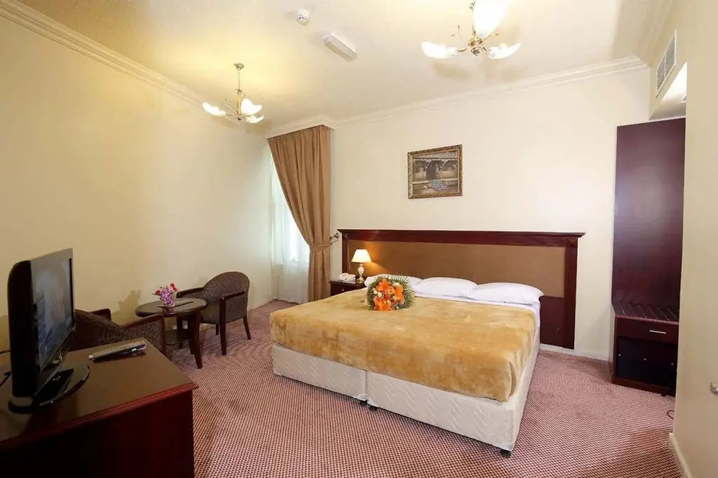 Шарджа: Al Bustan Hotel