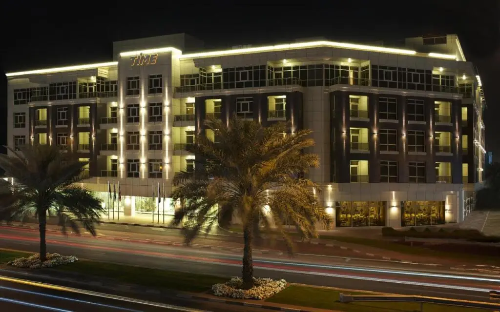 Дубай: TIME Grand Plaza Hotel
