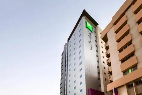 ibis styles Sharjah Hotel — фото 1