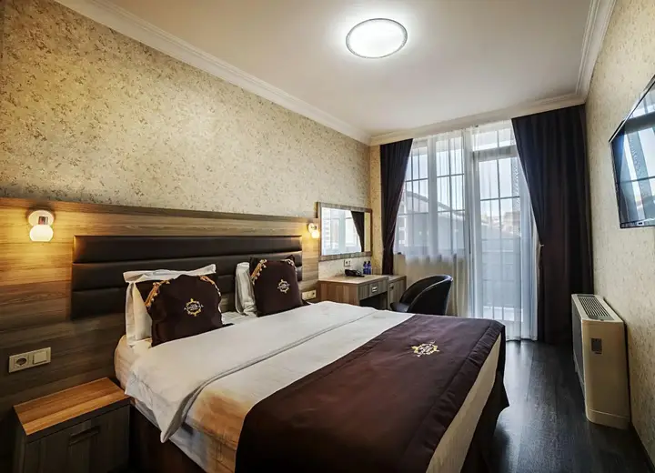Батуми: The Admiral Hotel