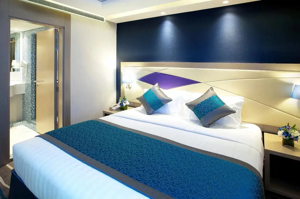 Дубай: Al Sarab Hotel