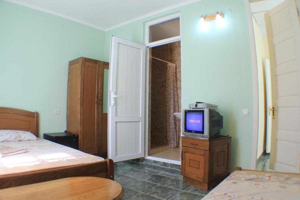Уреки: Guest House Luka