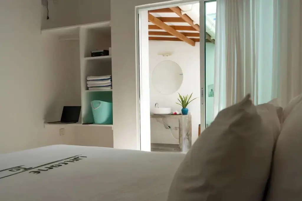 Атолл Фелидху: Гостевой дом Vaali Maldives Island Escapes & Dive