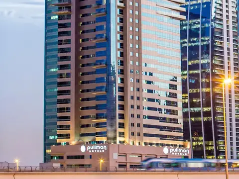Pullman Dubai Jumeirah Lakes Towers - Hotel & Residence — фото 1