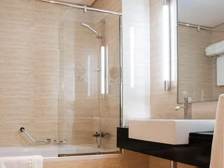 Дубай: Pullman Dubai Jumeirah Lakes Towers - Hotel & Residence