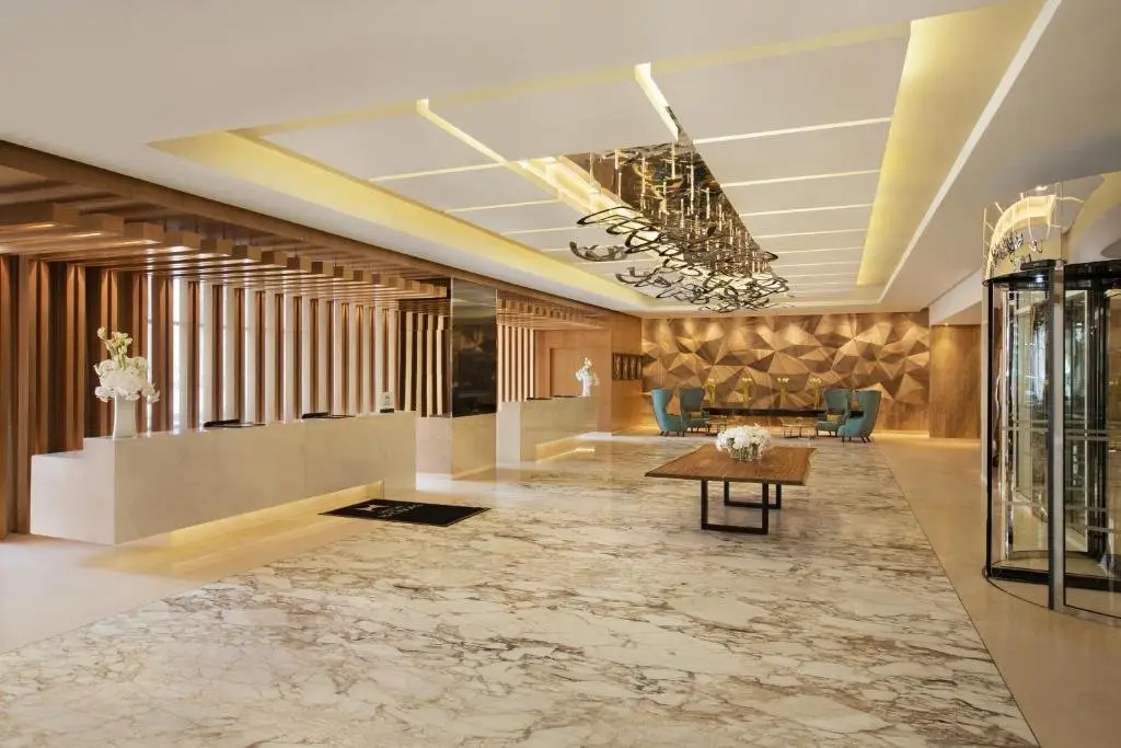 Дубай: DoubleTree by Hilton Dubai - Jumeirah Beach