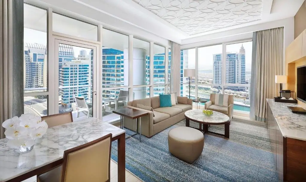 Дубай: DoubleTree by Hilton Dubai - Jumeirah Beach