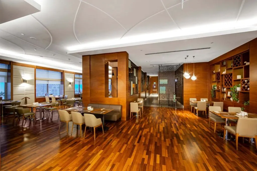 Баку: Отель Holiday Inn Baku