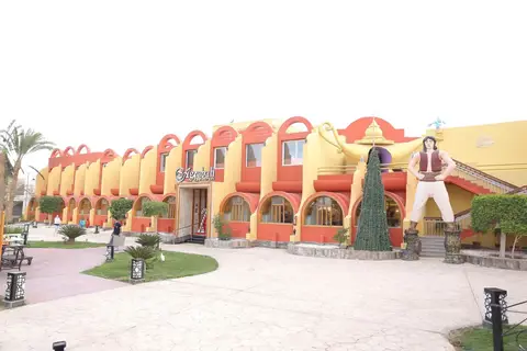 Aladdin Beach Resort - Families and Couples Only — фото 1