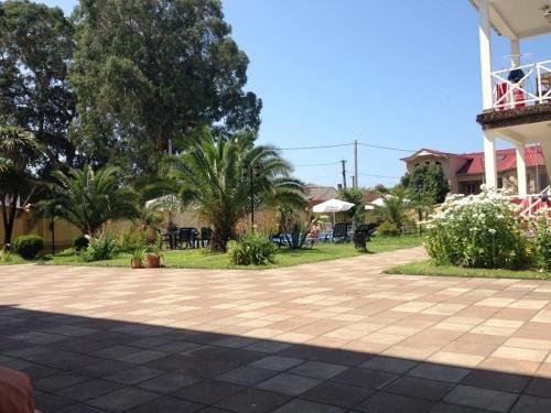 Батуми: Guest House Nia