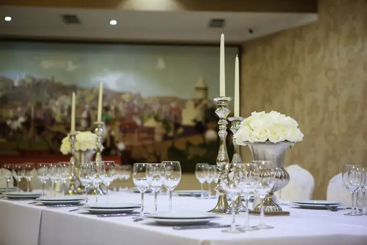 Тбилиси: Tbilisi Laerton Hotel